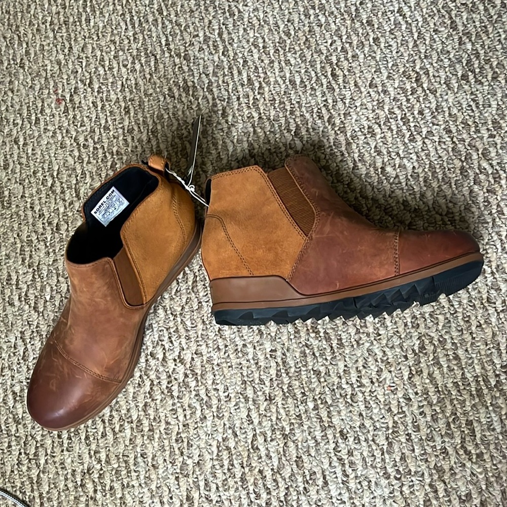New Sorel Evie Bootie Pull-On Ankle Boots. Winter is Coming! NWT, but no box